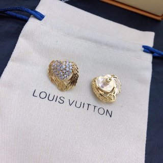 L0vis Vvtt0n D1am0nd Stud Earrings Gold For Women