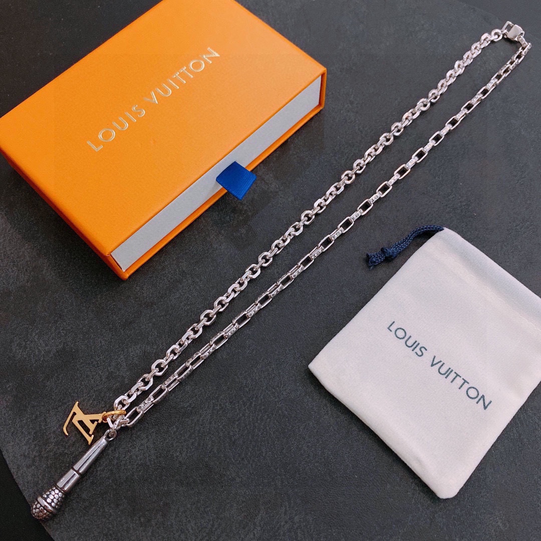 L0vis Vvtt0n Necklace Silver For Women