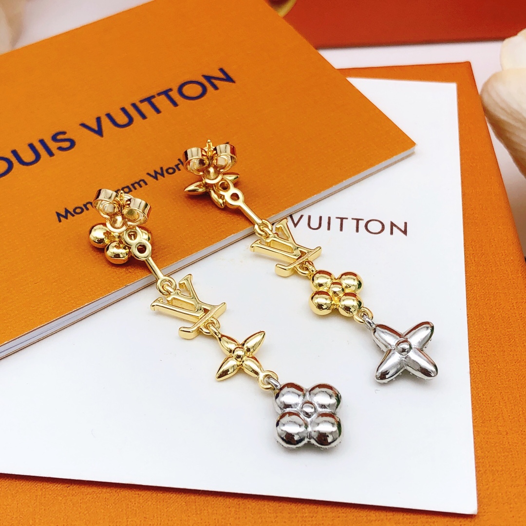 L0vis Vvtt0n Tassel Stud Earrings Gold For Women