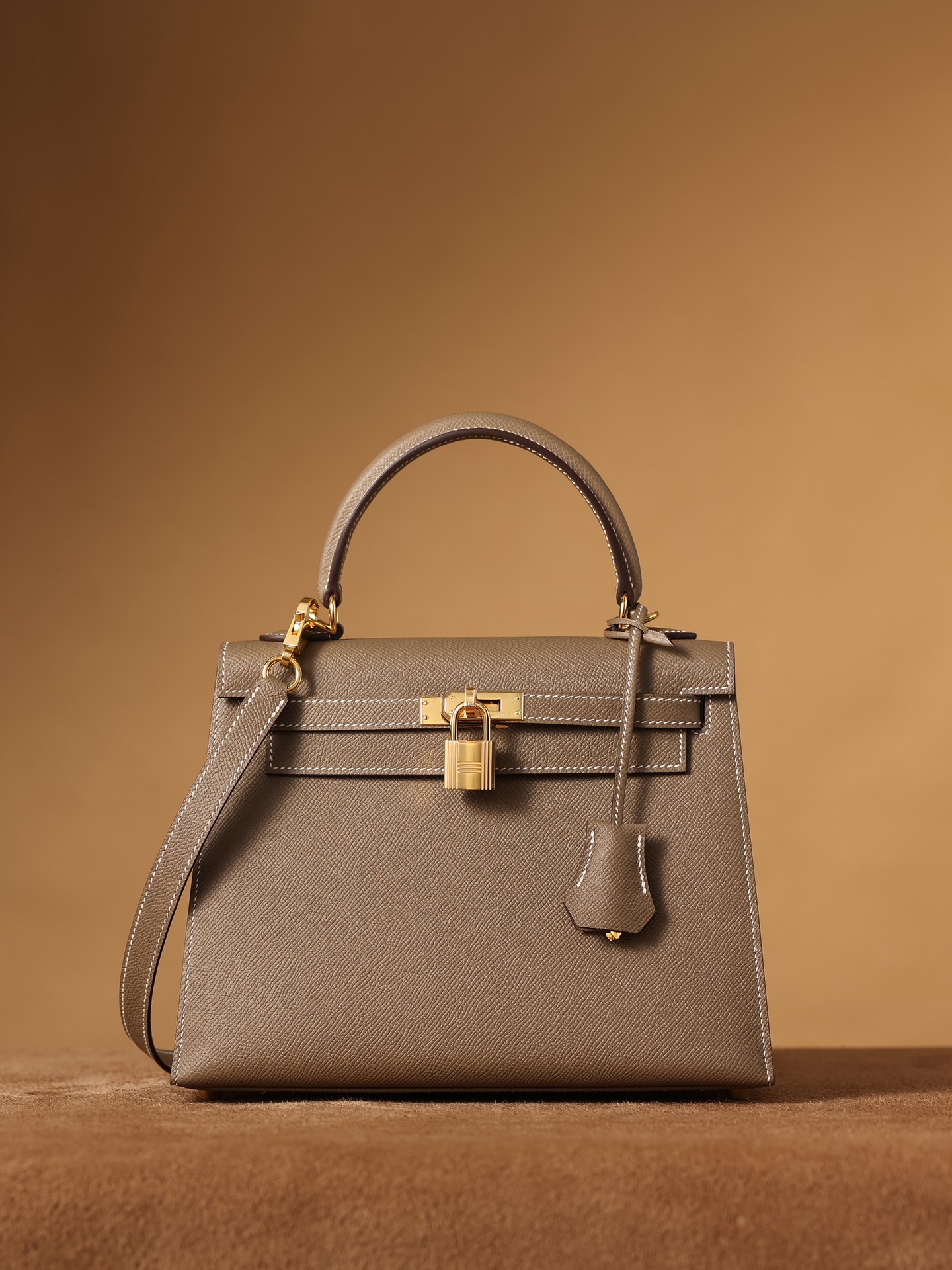 H**me5 Kelly Epsom Gold Tone Lock Bag Grey For Women 9,8in/25cm