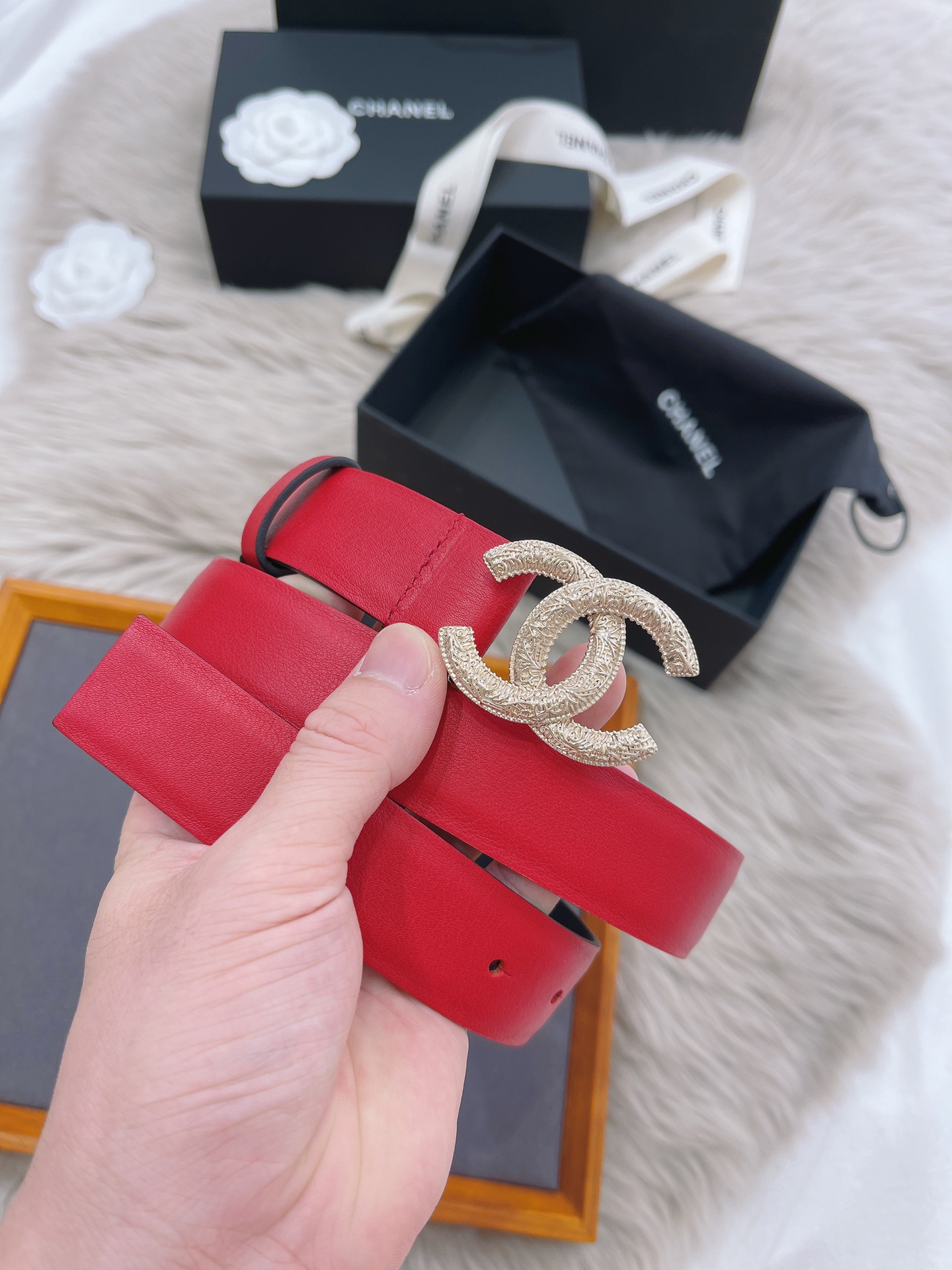Ch**el Attach Stone Metal CC Belt Red For Women