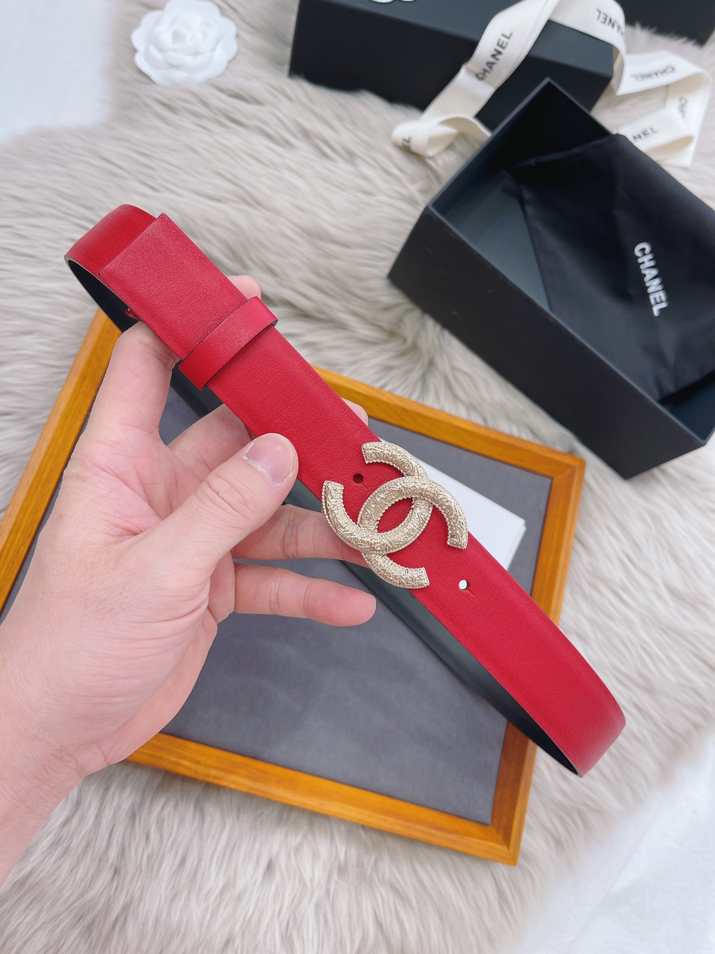 Ch**el Attach Stone Metal CC Belt Red For Women