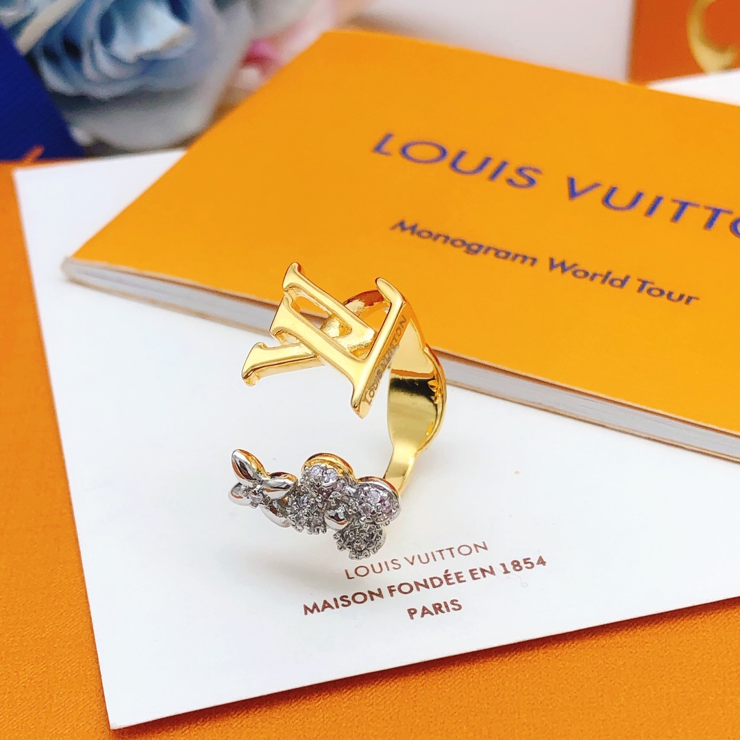 L0vis Vvtt0n Latest Ring Gold For Women