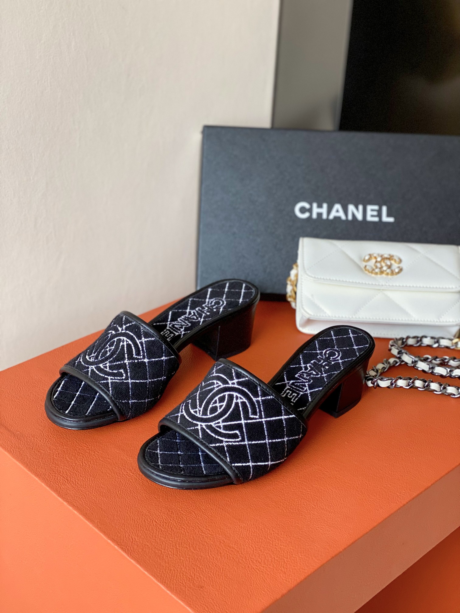 Ch**el Sandals Black For Women 1.77in/4.5cm