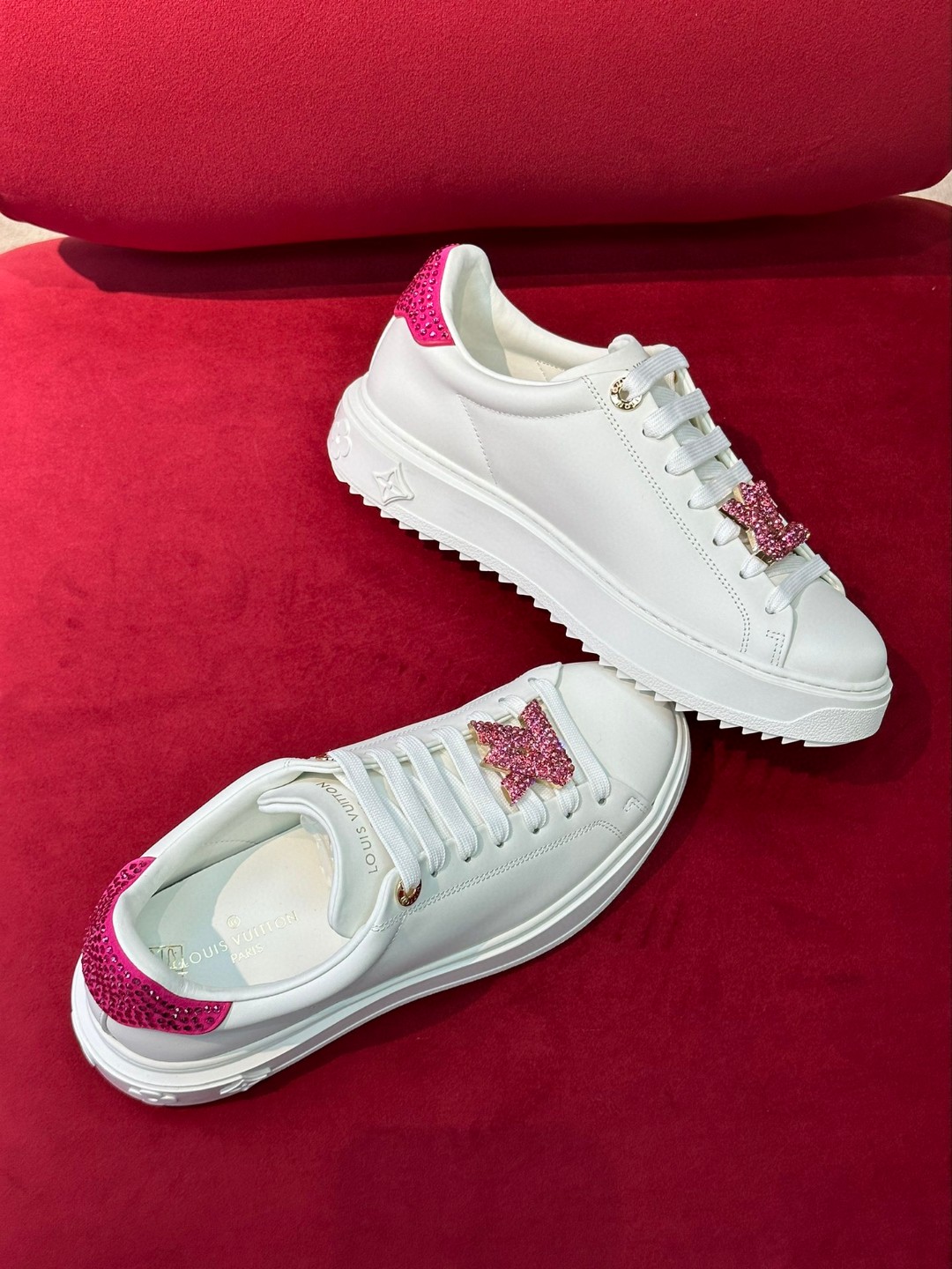 L0vis Vvtt0n Time Out Sneaker Pink For Women