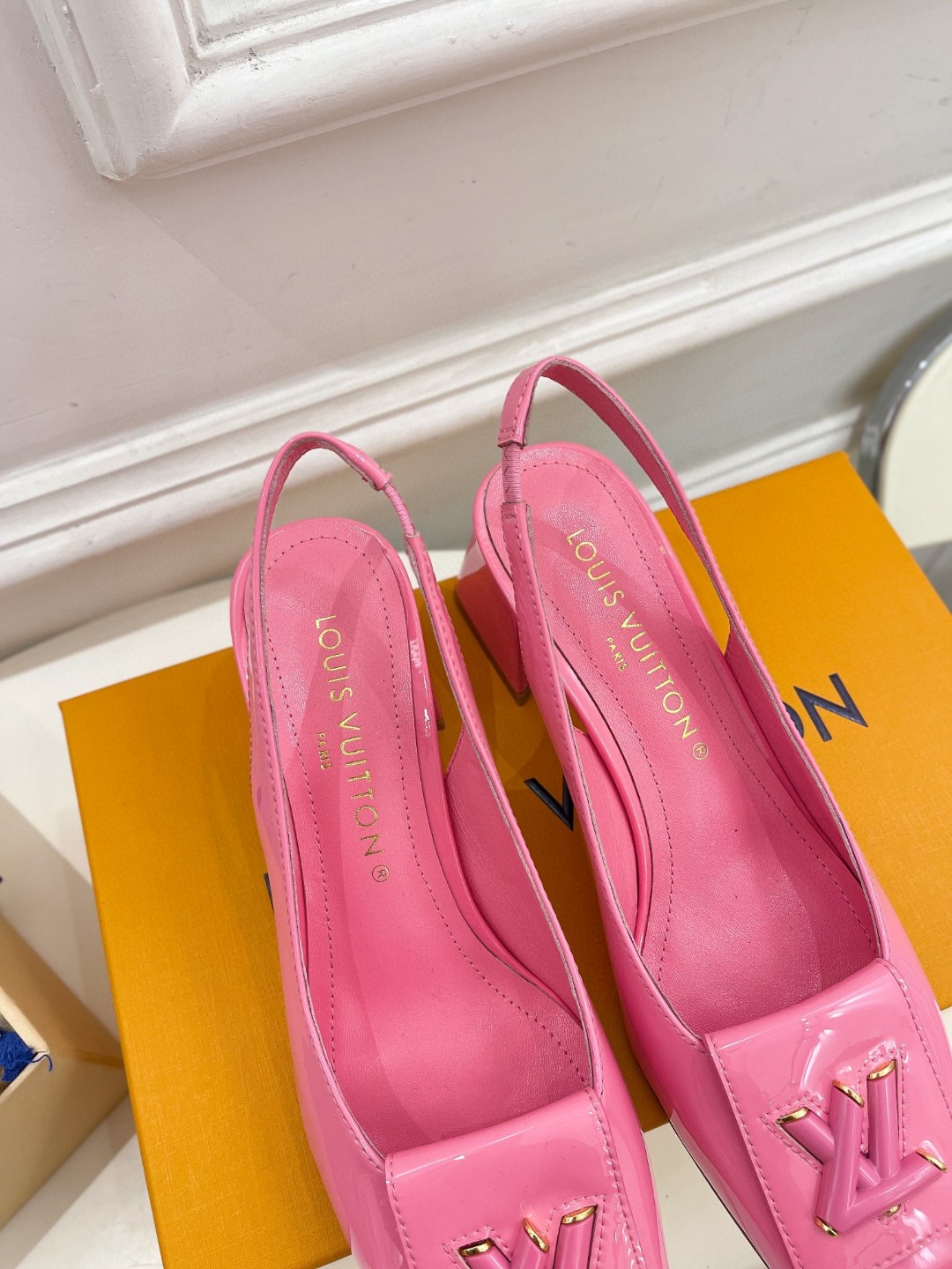 L0vis Vvtt0n Shake Slingback Pump Pink For Women 1AB0W9