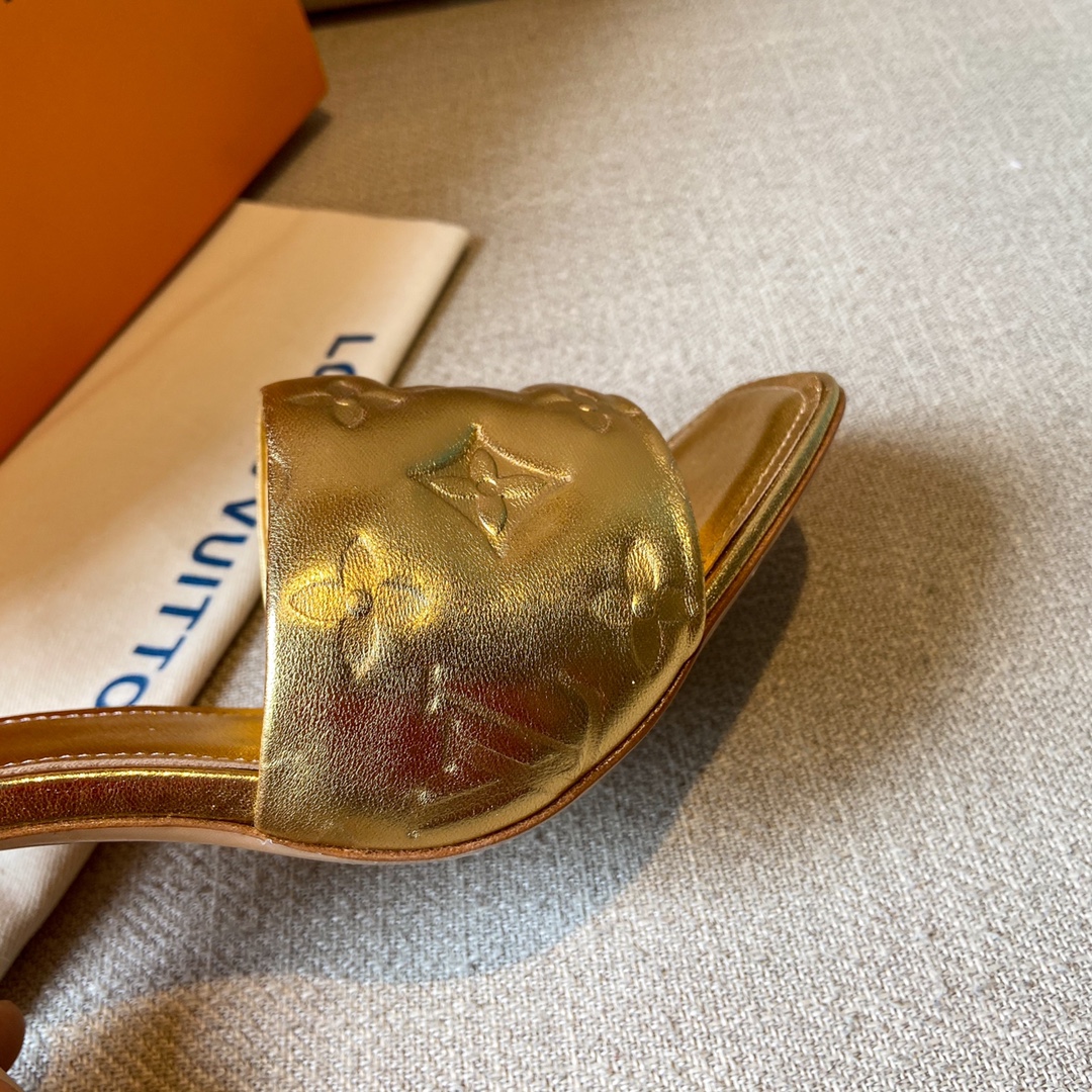 L0vis Vvtt0n Women’s Revival Mule Gold For Women LV 1A9Q5K