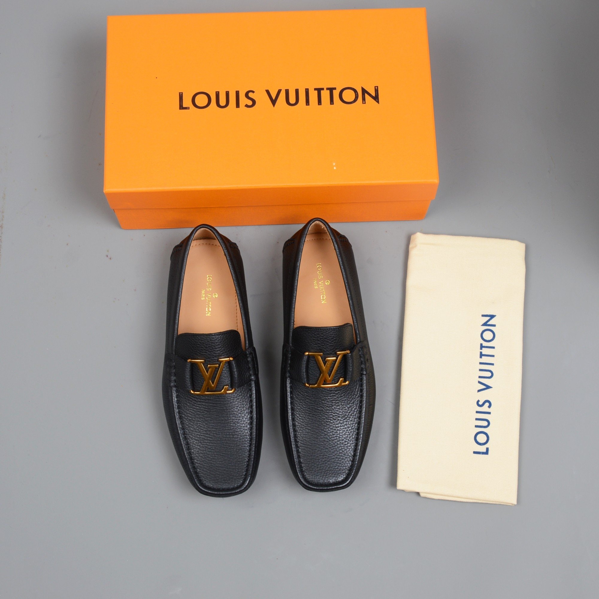L0vis Vvtt0n Monte Carlo Mocassin Black For Men LV