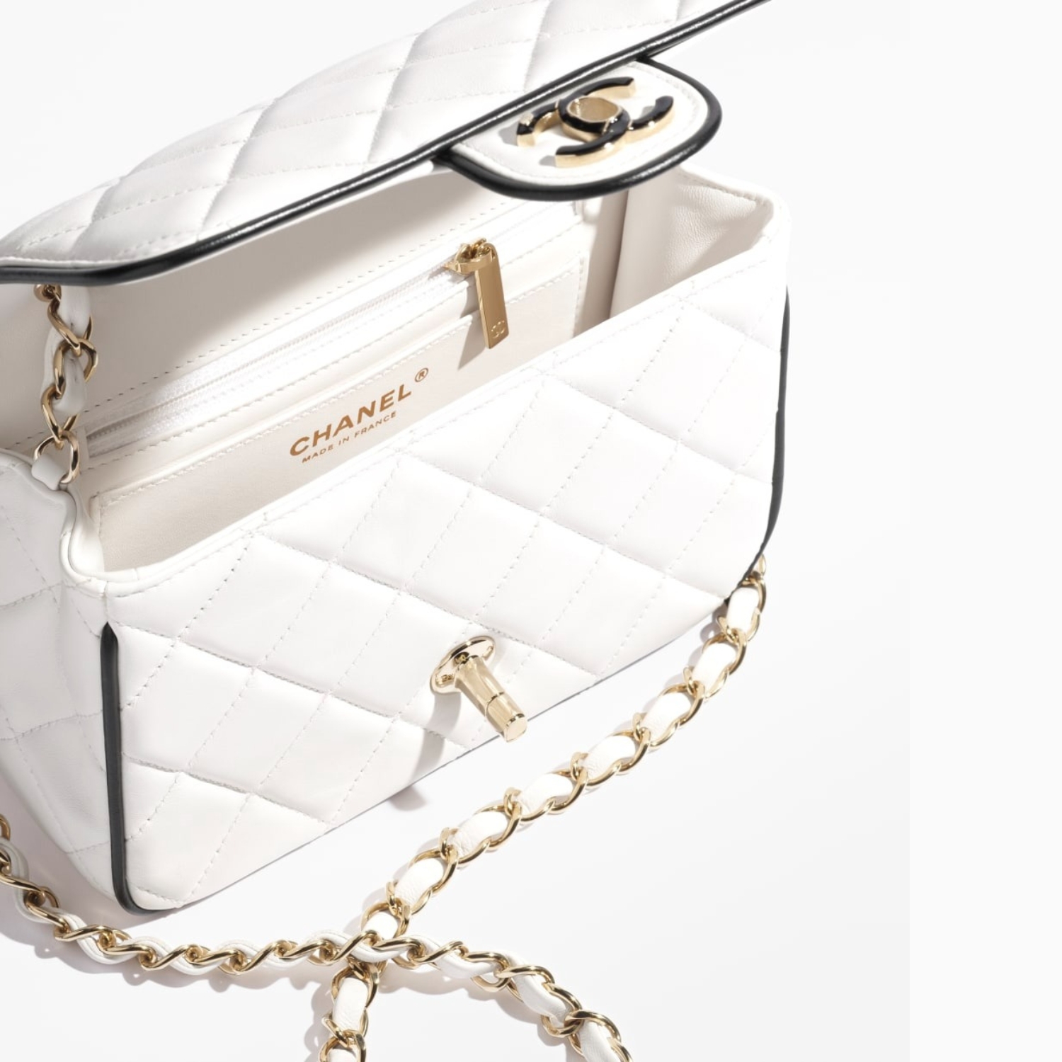 Ch**el Mini Flap Bag White/Black 7.7in/19.5cm For Women AS5151-B19381-NAFJQ