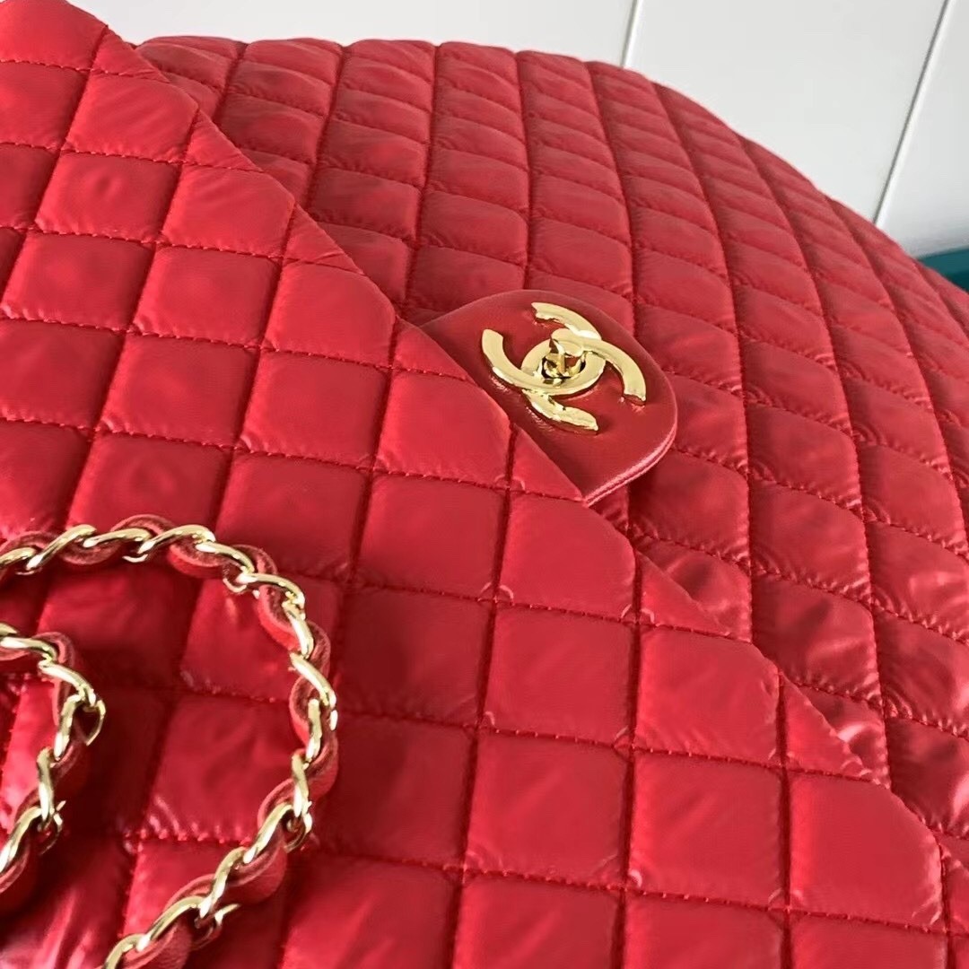 Ch**el Classic Quilted Suitcase Red 17.7in/45cm