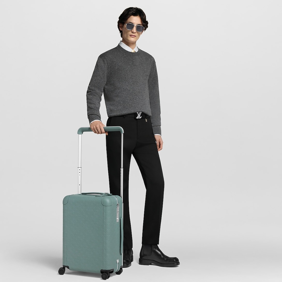 L0vis Vvtt0n Horizon 55 Suitcase Misty Lake Green 21.7in/55cm M13999