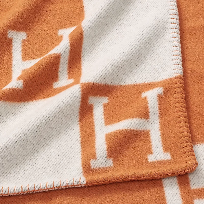 Bedding Set H**me5: Avalon Throw Blanket + Avalon Pillow