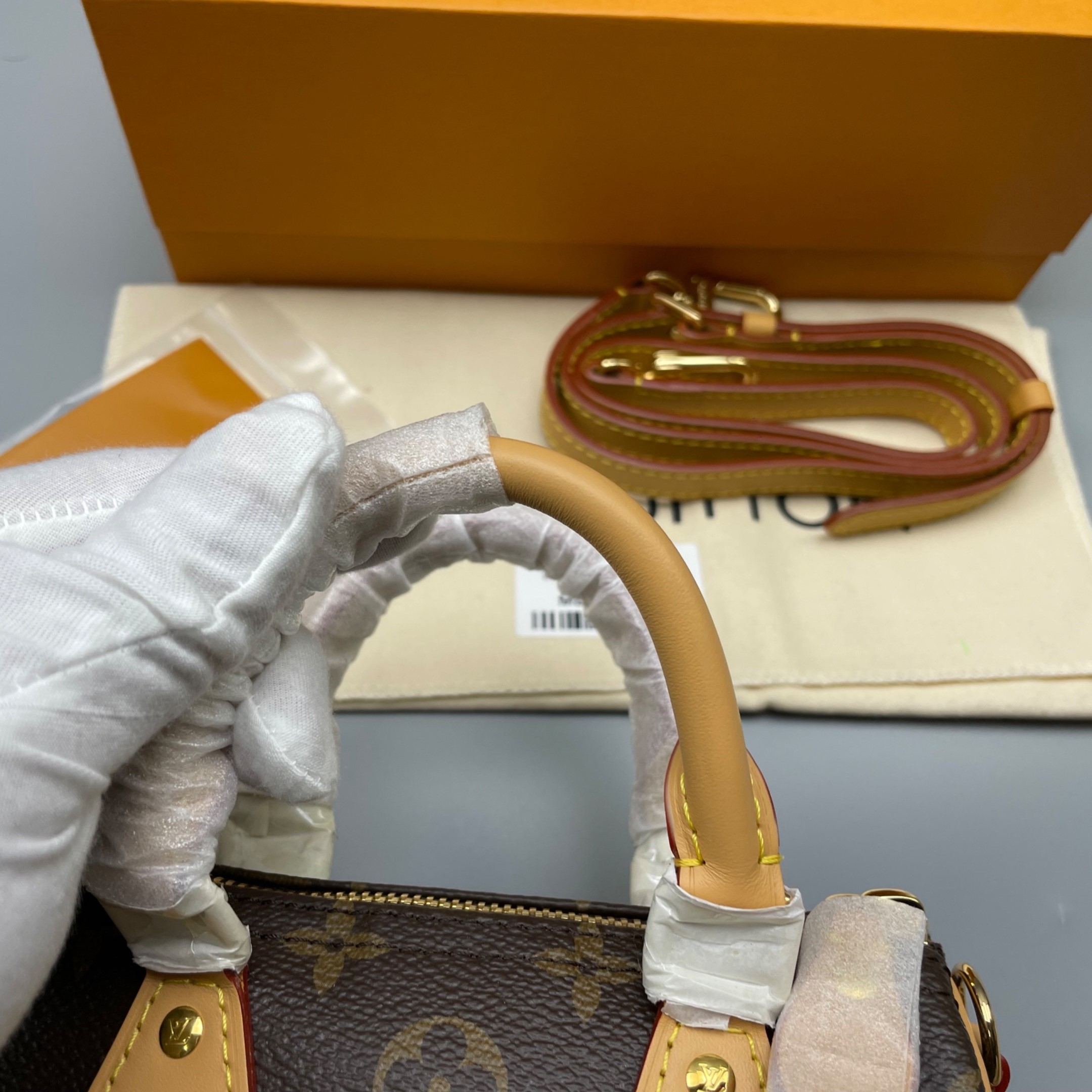 [True-to-ORIGINAL] L0vis Vvtt0n Nano Speedy Monogram Canvas Brown For Women 16cm/6.3in M81085