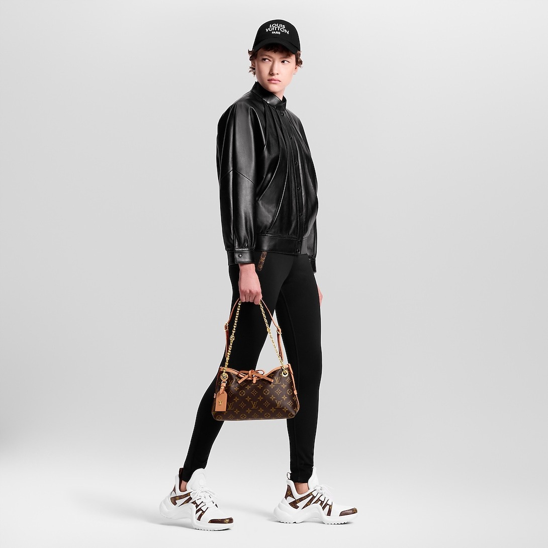 L0vis Vvtt0n CarryAll BB Monogram For Women 10.2in/26cm M13014