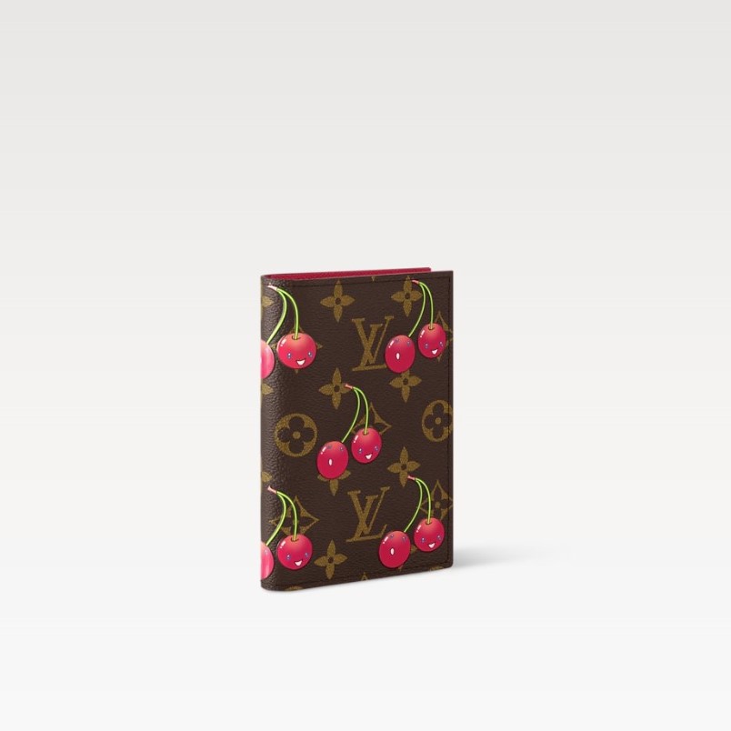 L0vis Vvtt0n LV x TM Passport Cover Monogram Cherry 5.5in/14cm M13424