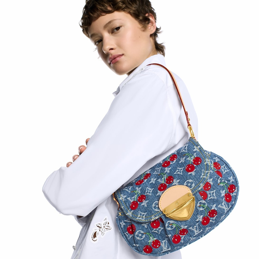 [True-to-ORIGINAL] L0vis Vvtt0n LV x TM Sunset Monogram Cherry Denim For Women 10.6in/27cm M13680