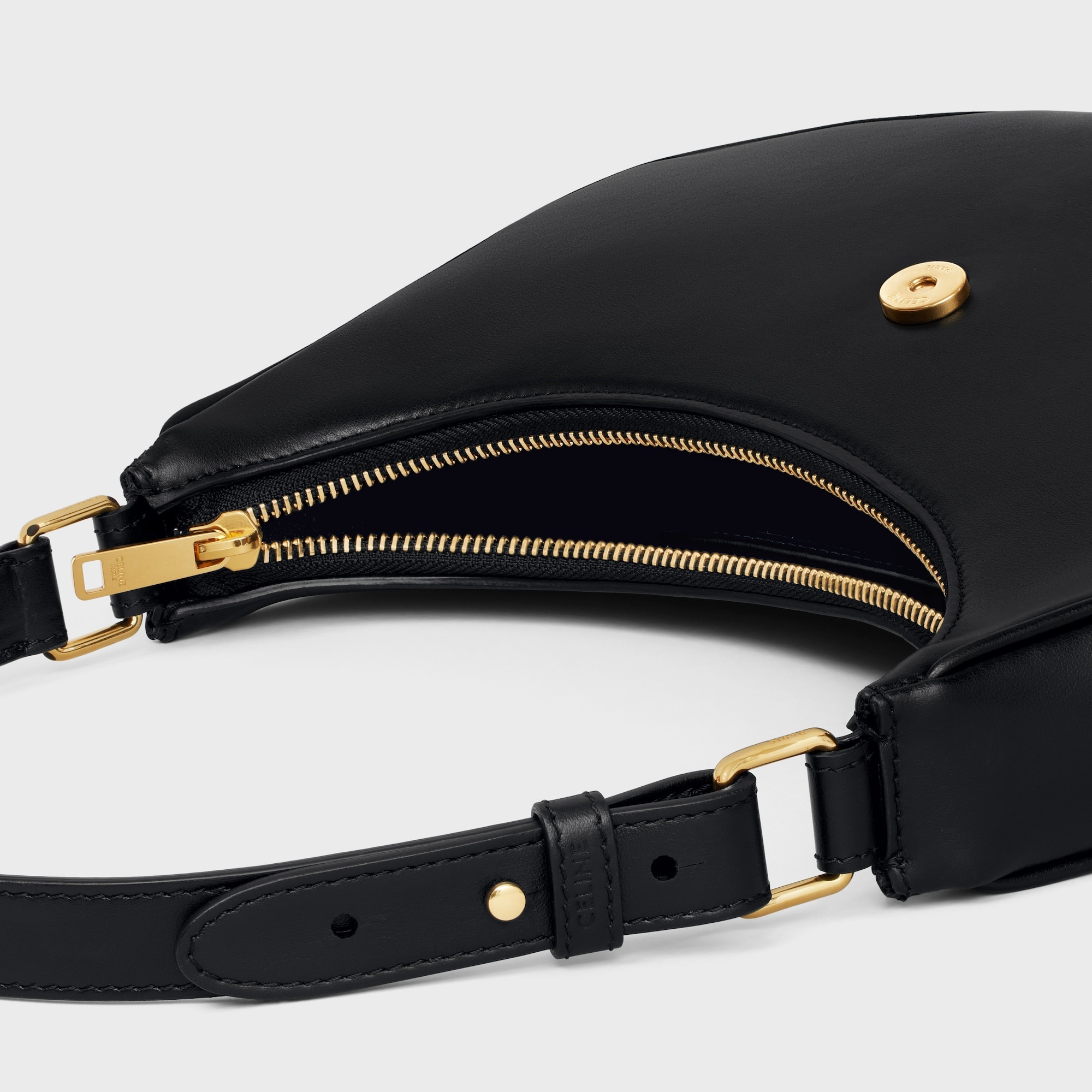 Ce1i*e Medium Ava Triomphe Bag Black For Women 114493DGQ.38NO