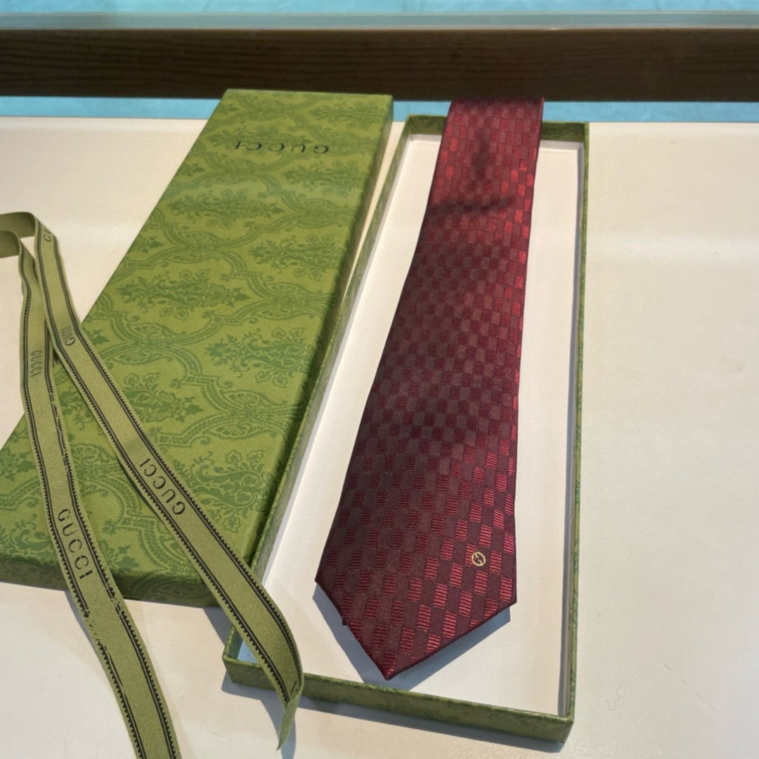 Gvc*1 Geometric Pattern Silk Tie Red For Men