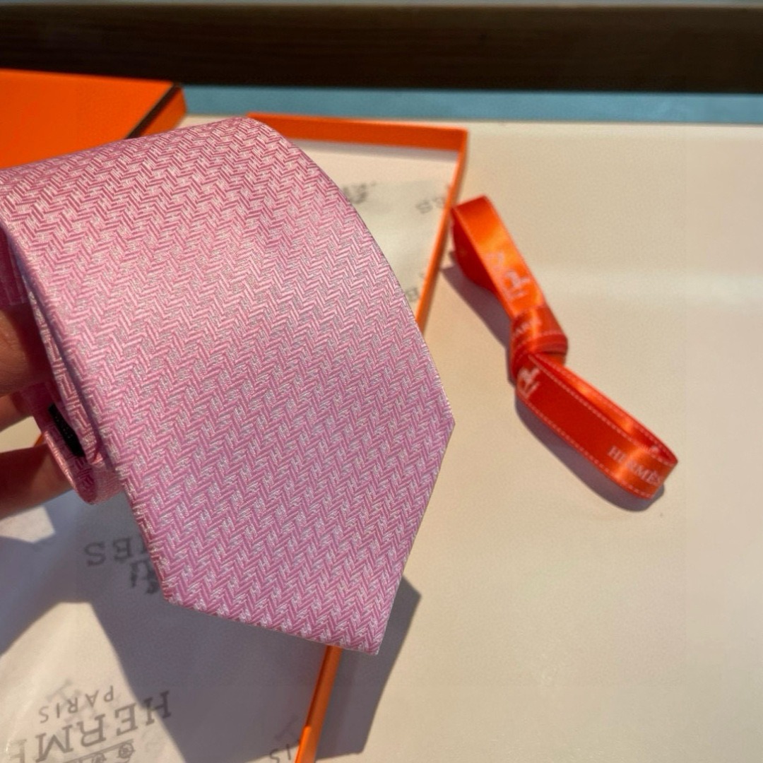 H**me5 Elegent Rose Silk Tie For Men