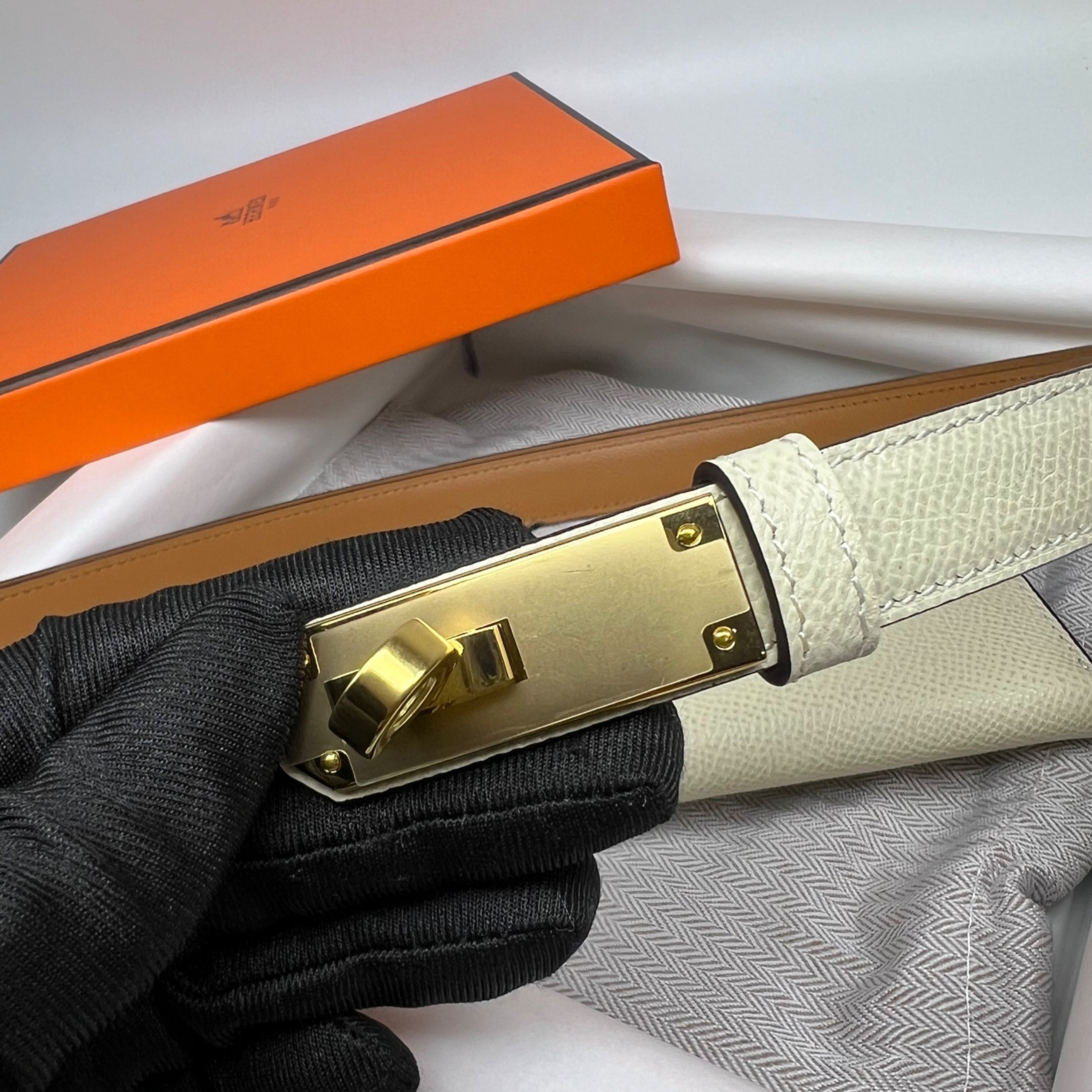 H**me5 Kelly Pocket 18 Belt Craie For Women