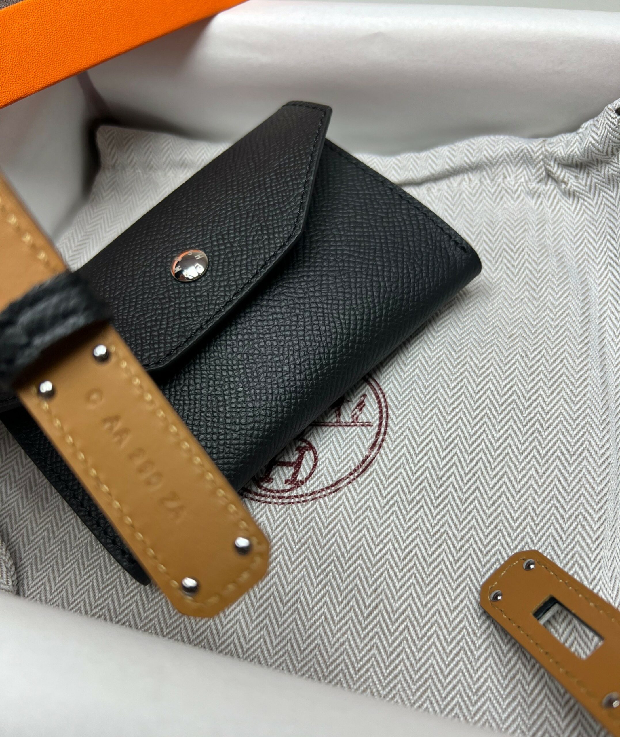 H**me5 Kelly Pocket 18 Belt Noir For Women H081120CK89
