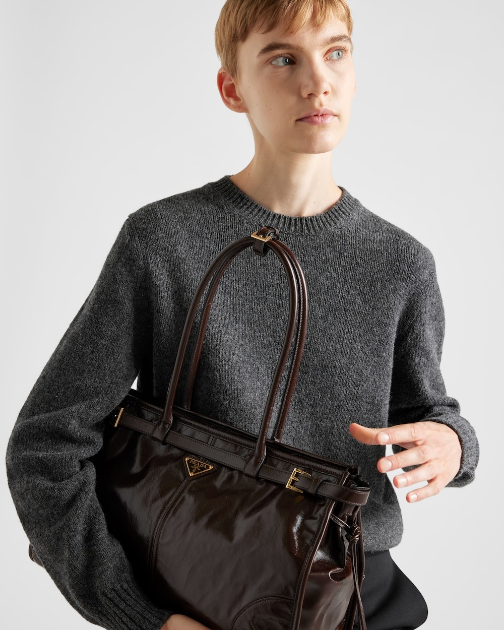 Pra*a Bonnie Large Handbag Bag Dark Brown 38cm/15in – 1BA433_2CYR_F01D6_V_MOO
