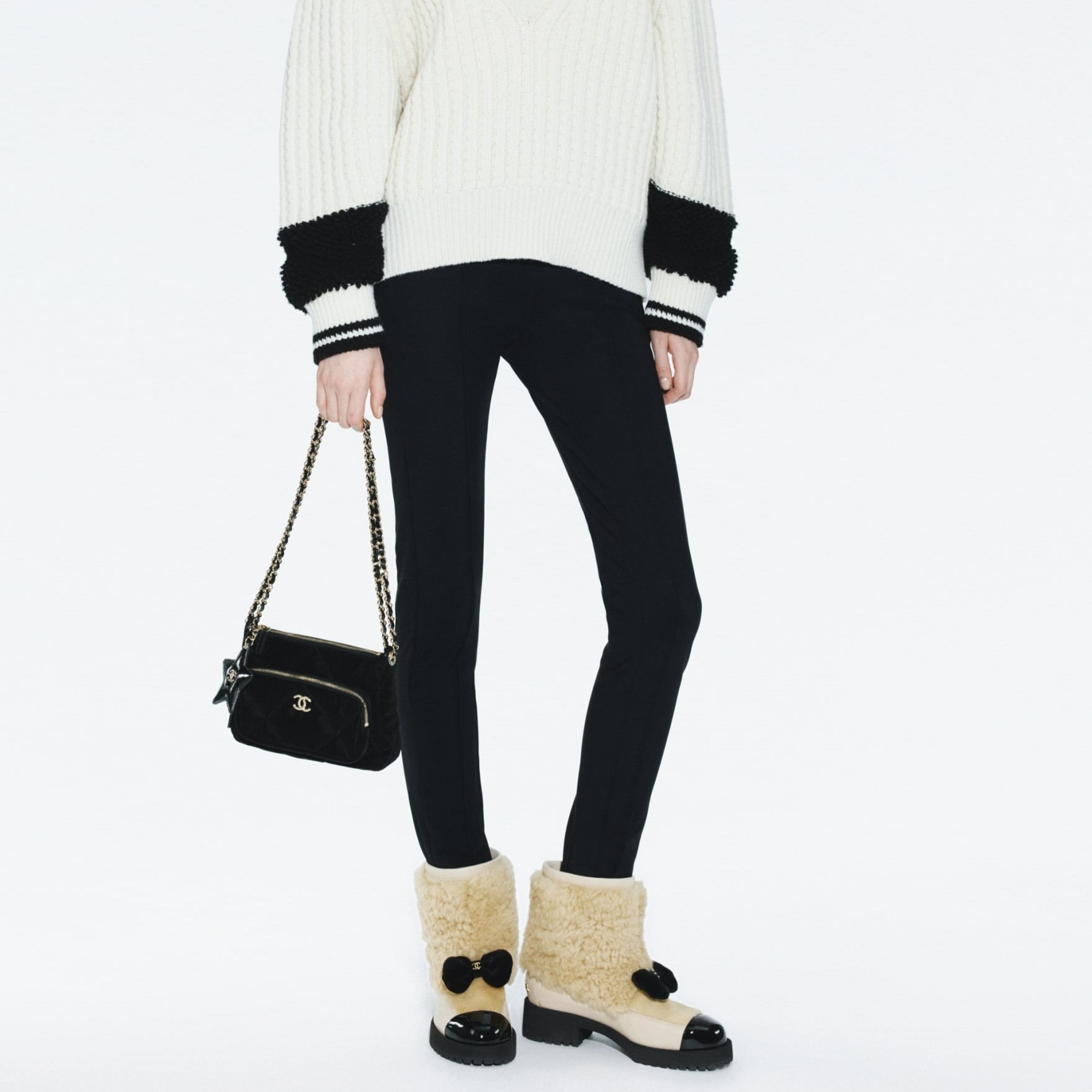 [True-to-ORIGINAL] Ch**el Clutch With Chain Black For Women 8.3in/21cm‎ AP4771-B21406-94305