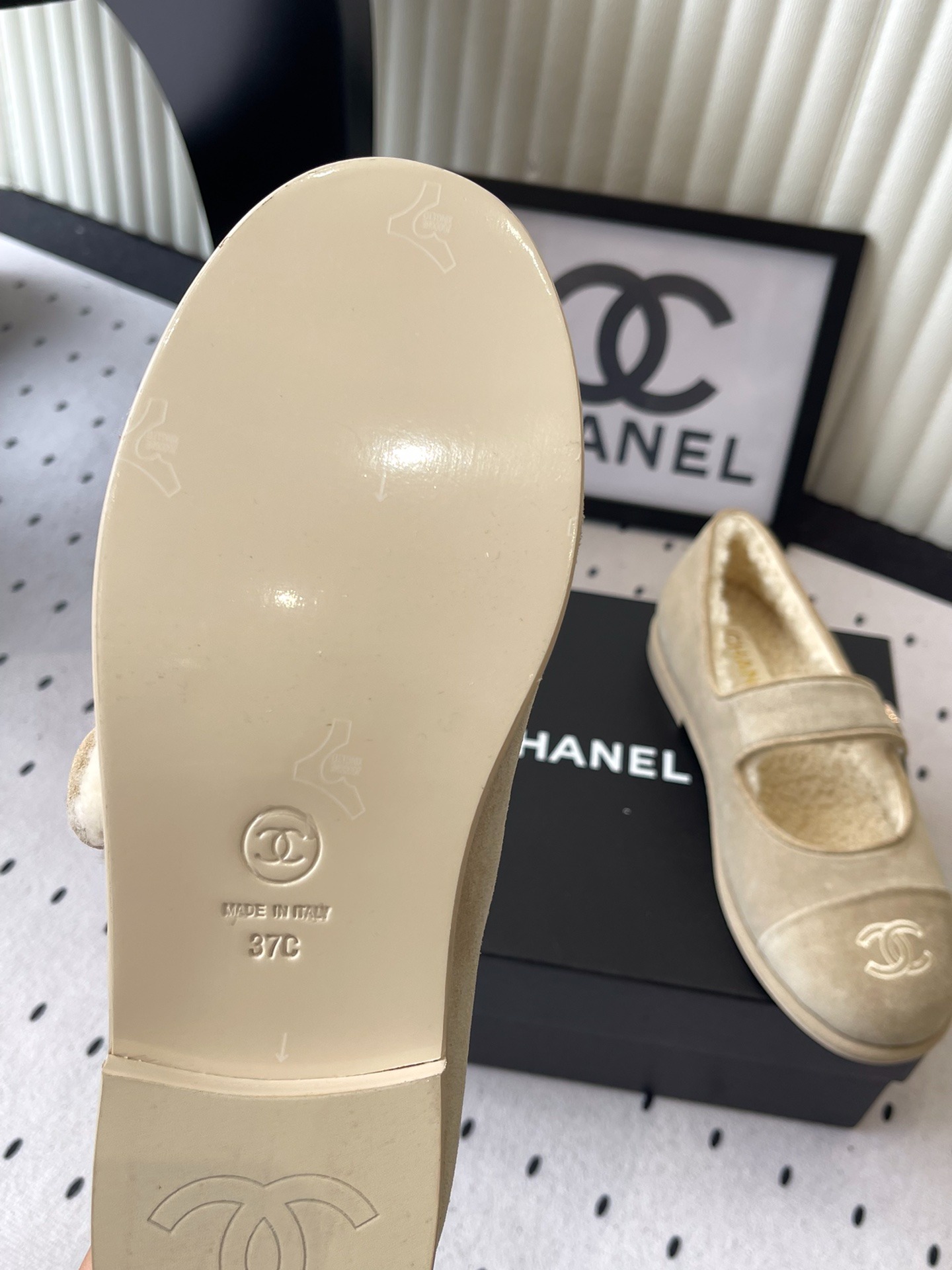 Ch**el Mary Jane Flats Beige Suede Shearling For Women