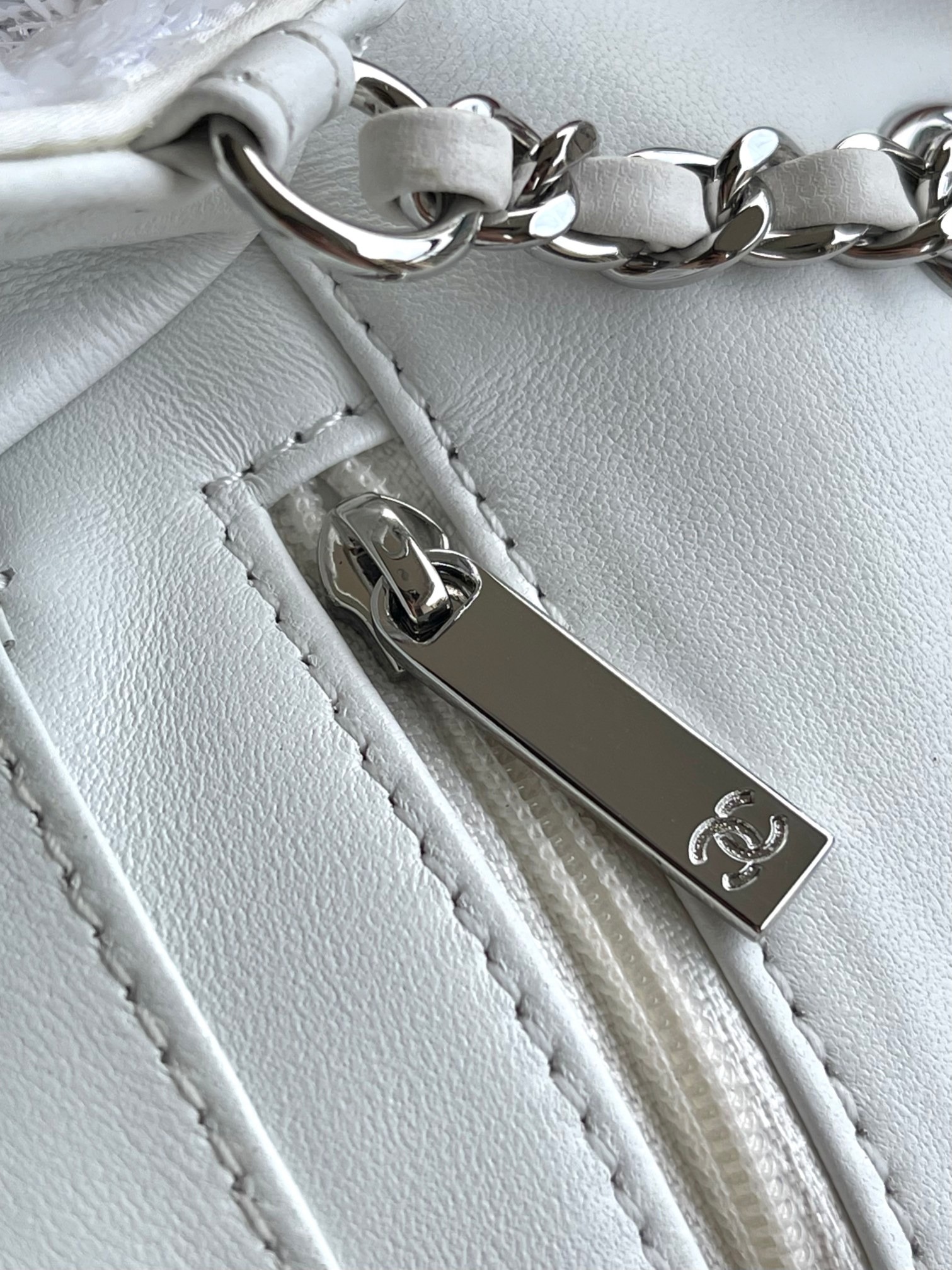 [True-to-ORIGINAL] Ch**el Sequin Bow Mini Flap Bag White For Women 7.9in/20cm