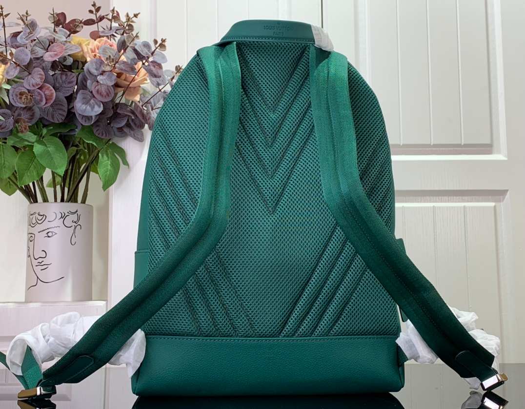[True-to-ORIGINAL] L0vis Vvtt0n LV Aerogram Backpack Green For Men, Men’s Bags 43cm LV