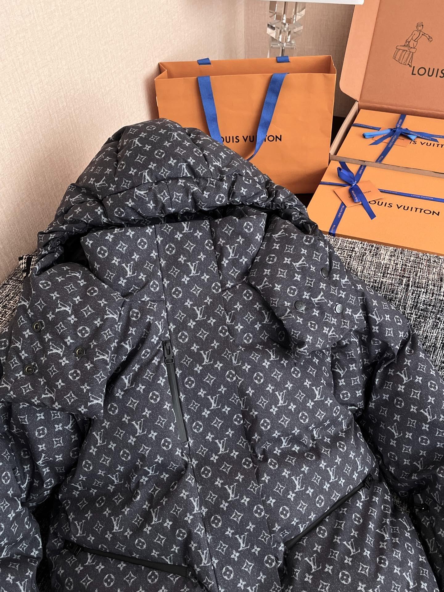 L0vis Vvtt0n Denim-Effect Monogram Ski Jacket Dark Grey For Women 1AIPGV
