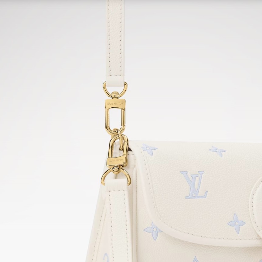 L0vis Vvtt0n Diane Shouder Bag 9.4in/ 24cm Milky White/ Blue Gold Hardware For Women M28054