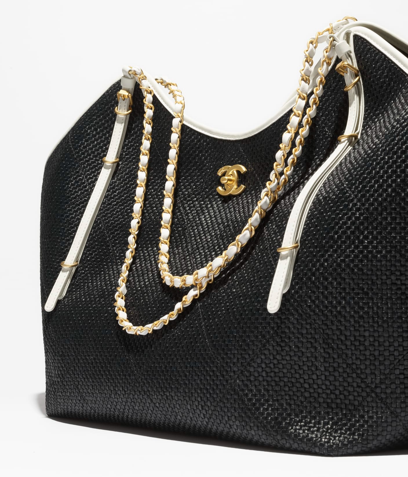 Ch**el Shopping Maxi Tote Bag 23.2in/ 59cm Black Gold Hardware For Women AS5463-B22594-U5559