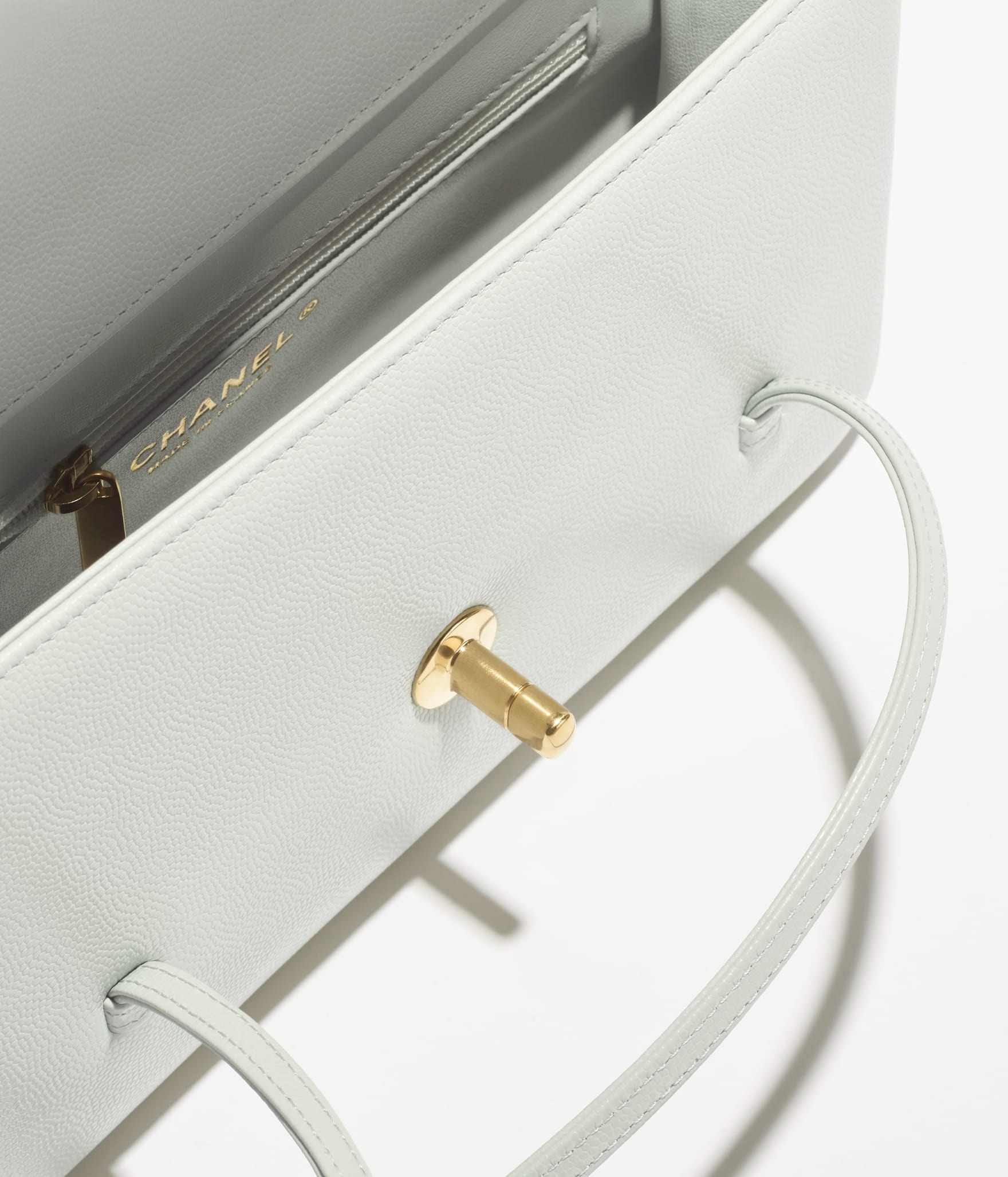 Ch**el Flap Bag Small Shoulder 8.7in/ 22cm Light Green Gold Hardware For Women AS6130-B23483-U6544