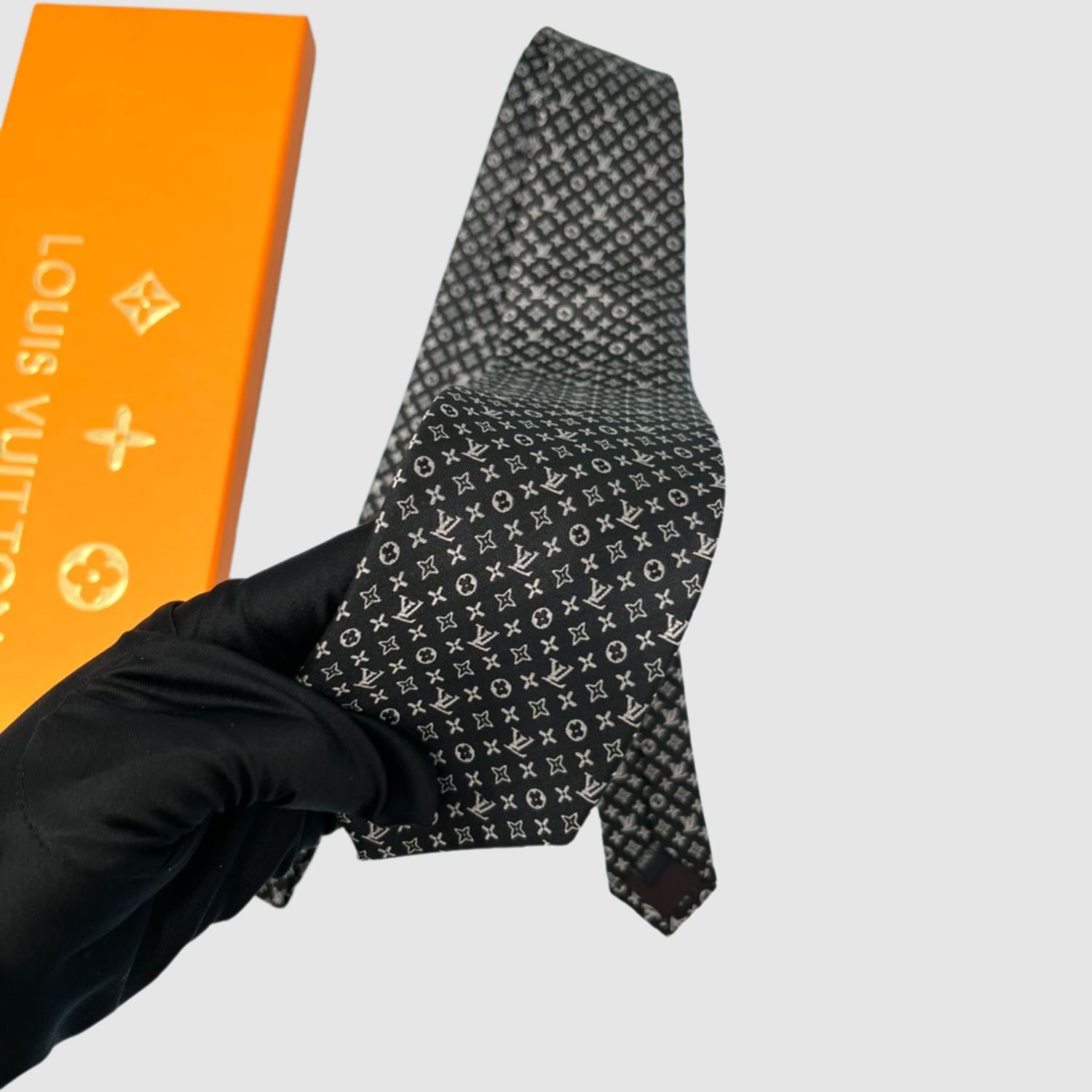 L0vis Vvtt0n Monogram Classic Tie Black LV Men Tie