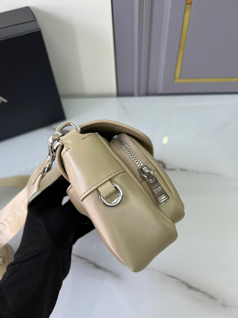 Pra*a Pocket Nylon And Brushed Bag Beige For Women, Women’s Bags 9in/23cm 1BD295_789_F0F24_V_BFO
