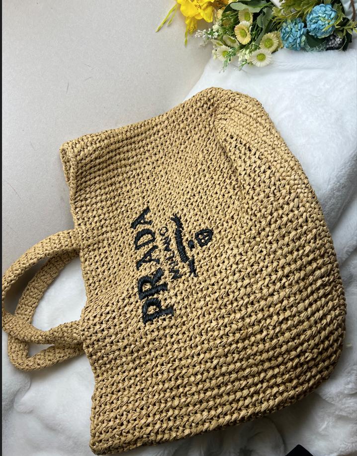 [True-to-ORIGINAL] Pra*a Crochet Tote Bag Beige For Women‎ 15.7in/40cm 1BG392_2A2T_F0018_V_OOL