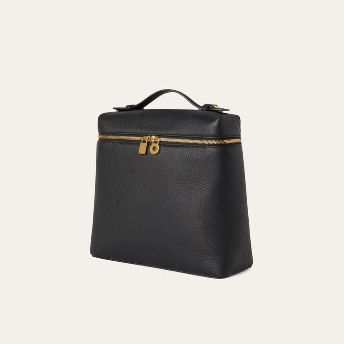 [True-to-ORIGINAL]L0r0 P1ana Extra Pocket Backpack Black  For Women 9.1 in/ 23 cm FAN4041 8000