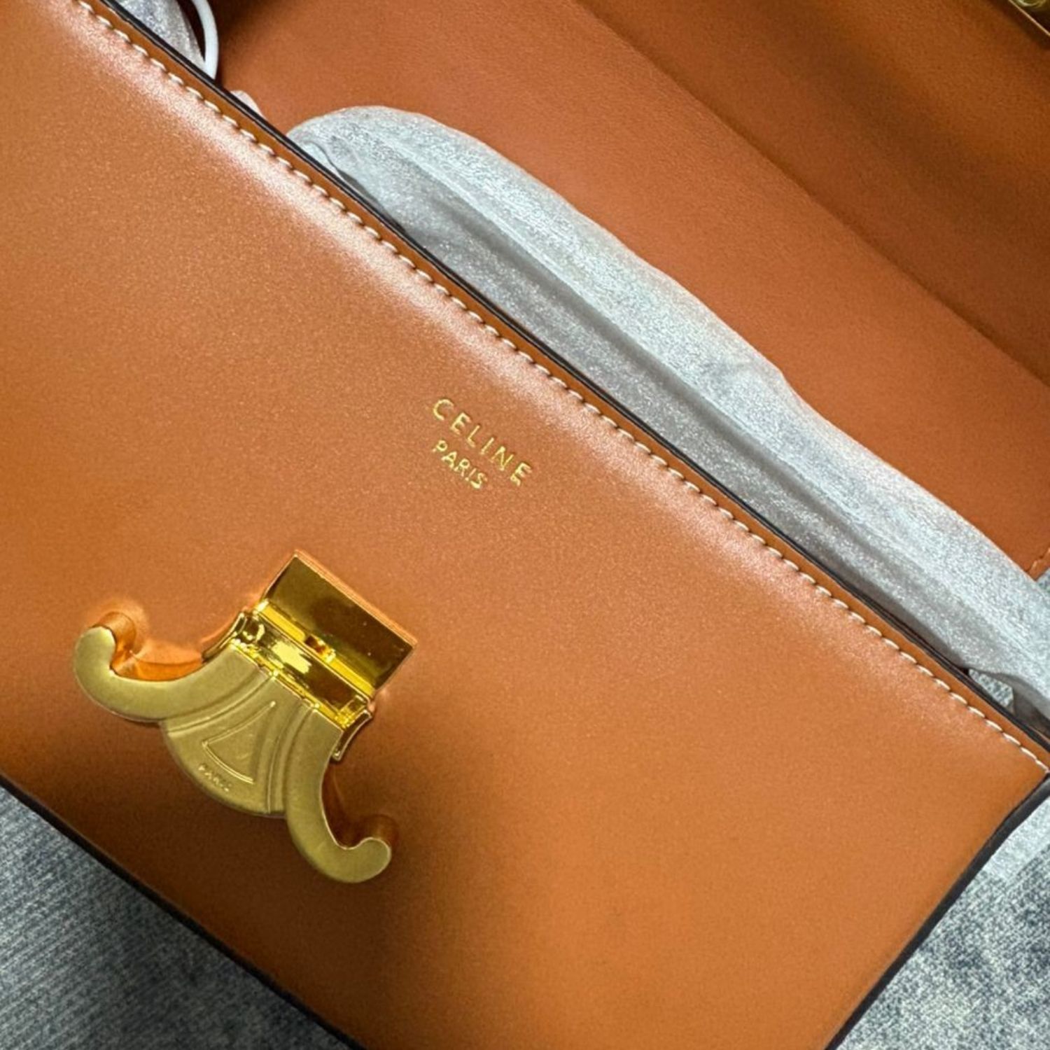Ce1i*e Triomphe Shoulder Bag Brown For Women 8in/20cm 194143BFN.04LU