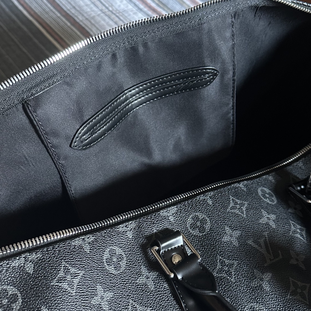 L0vis Vvtt0n Keepall Bandouliere 55 Monogram Eclipse Canvas 21.7in/55cm LV M40605