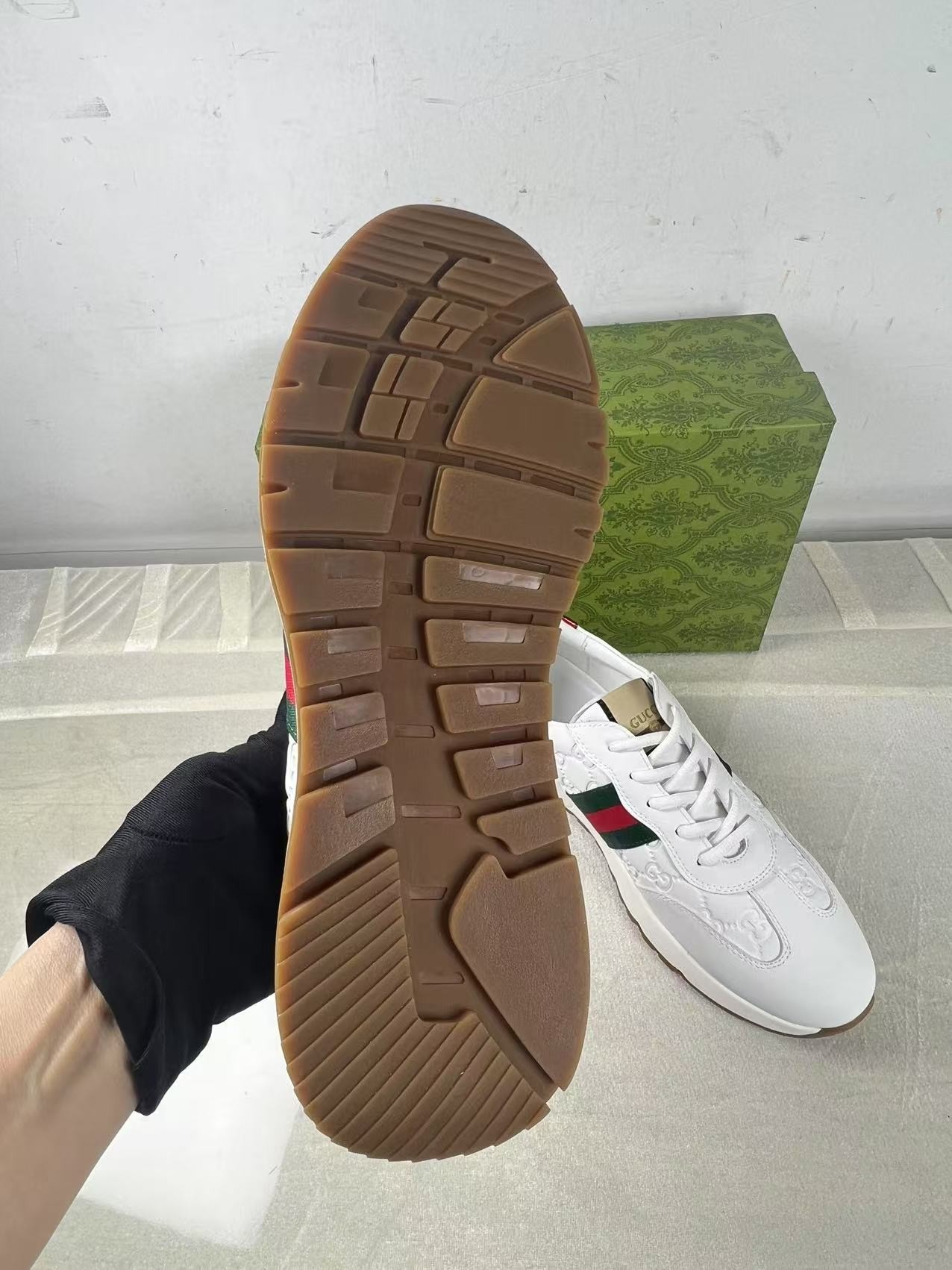 Gvc*1 Men’s GG Embossed Sneakers With Web Ketion White For Men