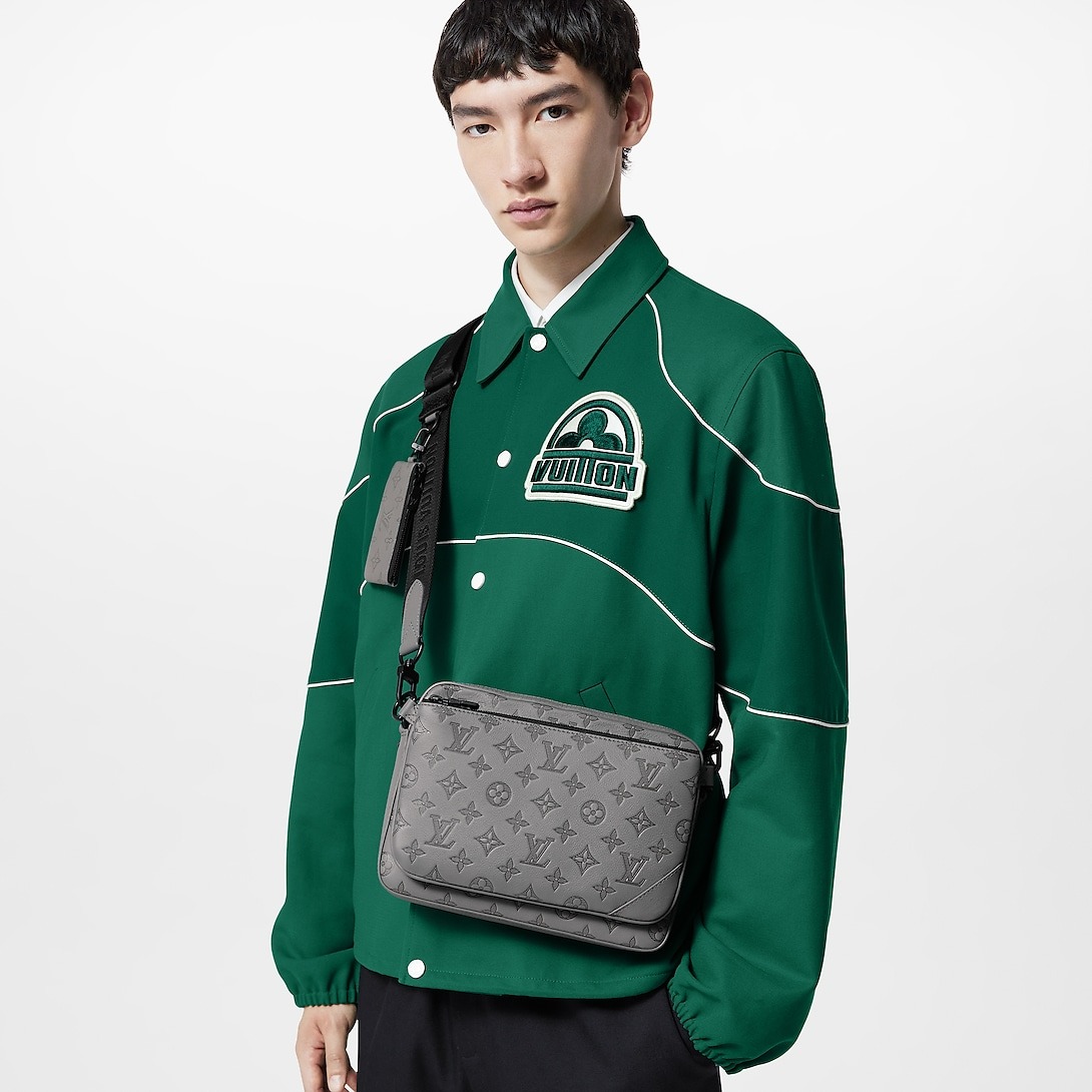 L0vis Vvtt0n Trio Messenger Monogram Shadow By Virgil Abloh’s Grey For Men, Men’s Bags, Shoulder And Crossbody Bags 9.5in/25cm LV