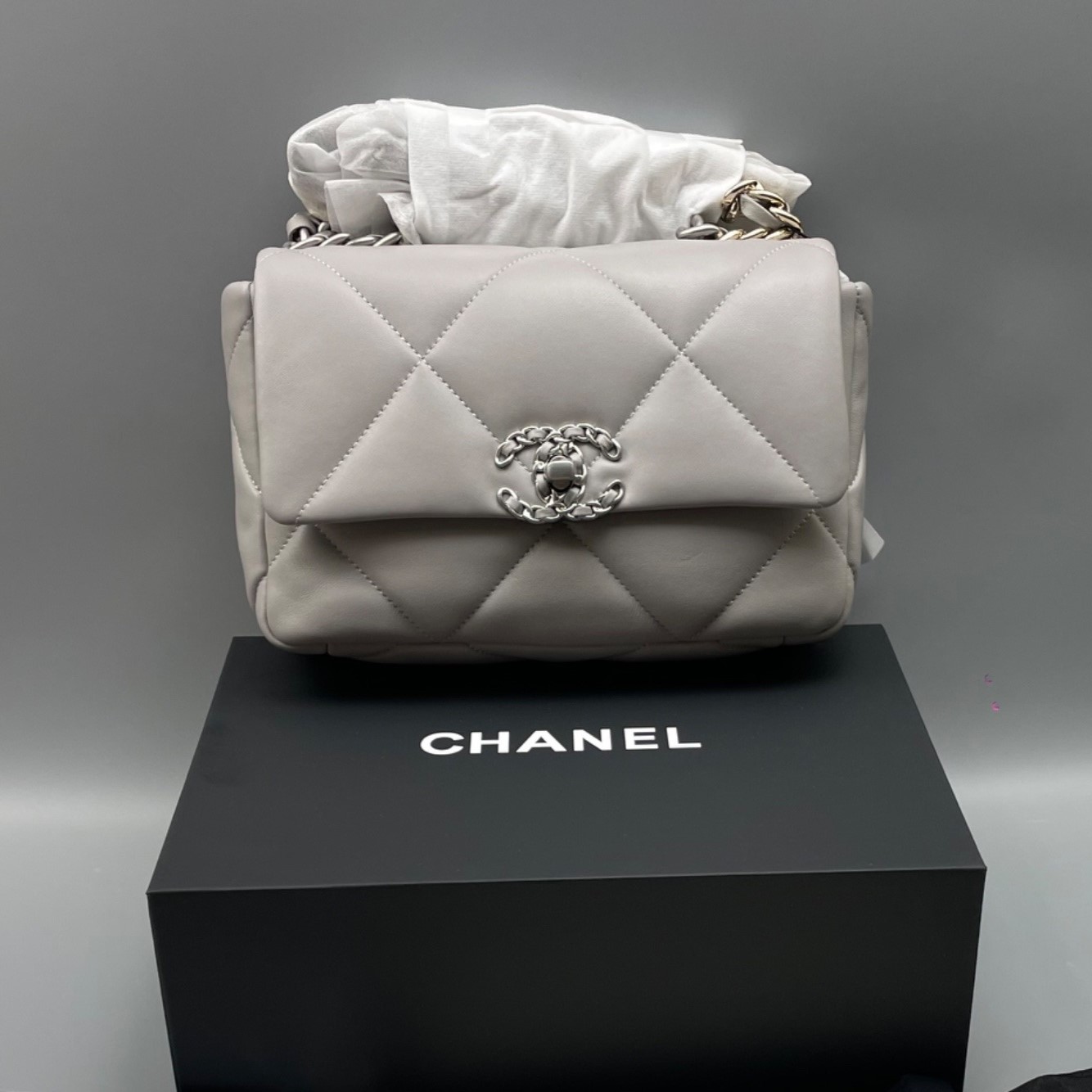 [True-to-ORIGINAL] Ch**el Classic Flap Bag Grey For Women 10.2in/26cm