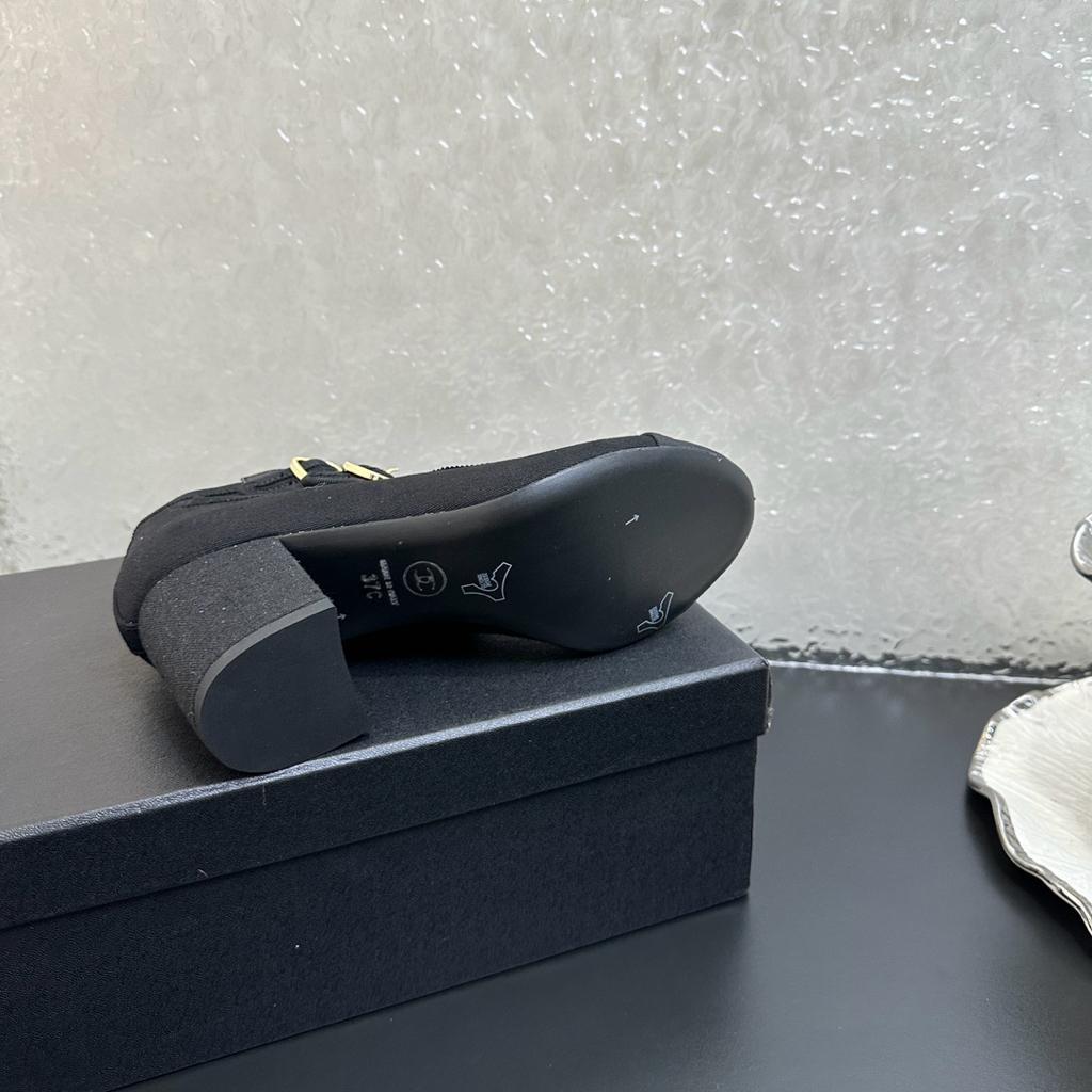 Ch**el Mary Janes Black For Women G46477-B19617-94305