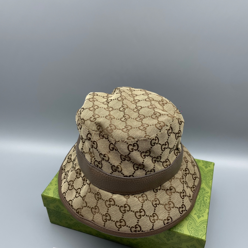 Gvc*1 GG Canvas Bucket Hat Brown
