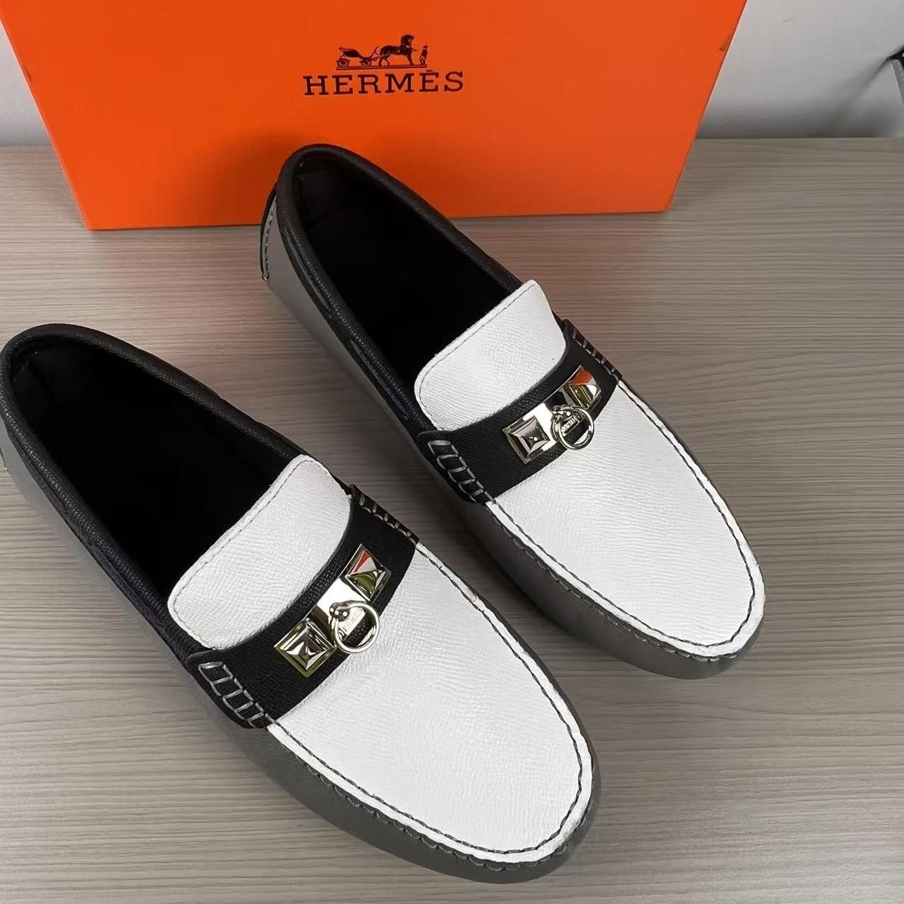H**me5 Irving Loafer Grey/White For Men