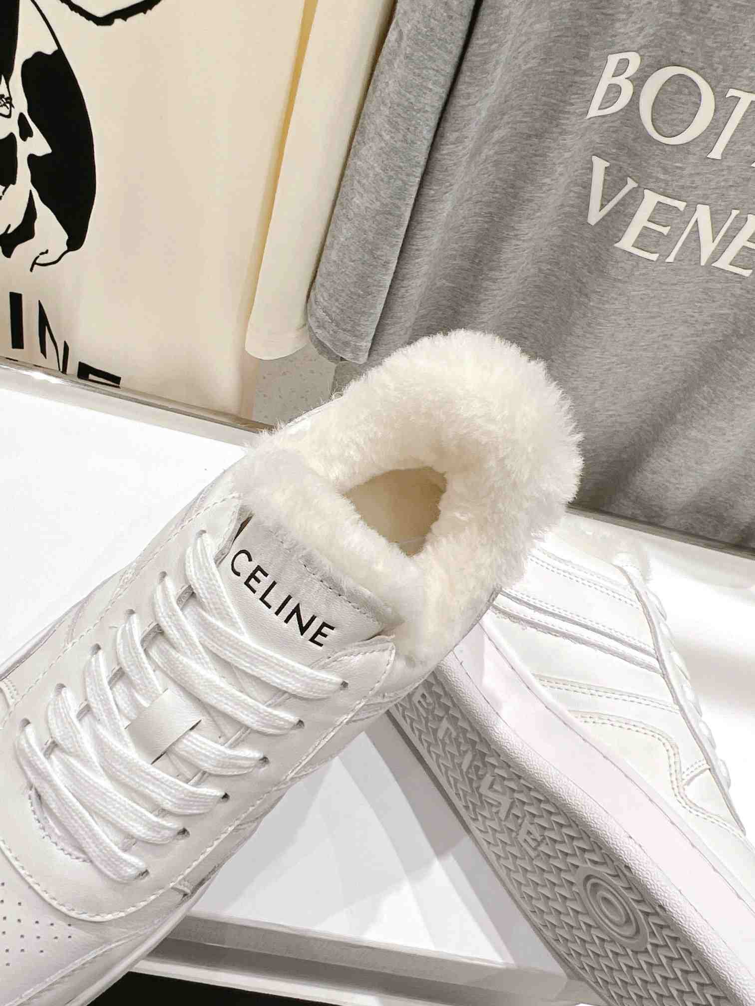 Ce1i*e Trainer Low Lace-Up Sneaker In Fur White For Women