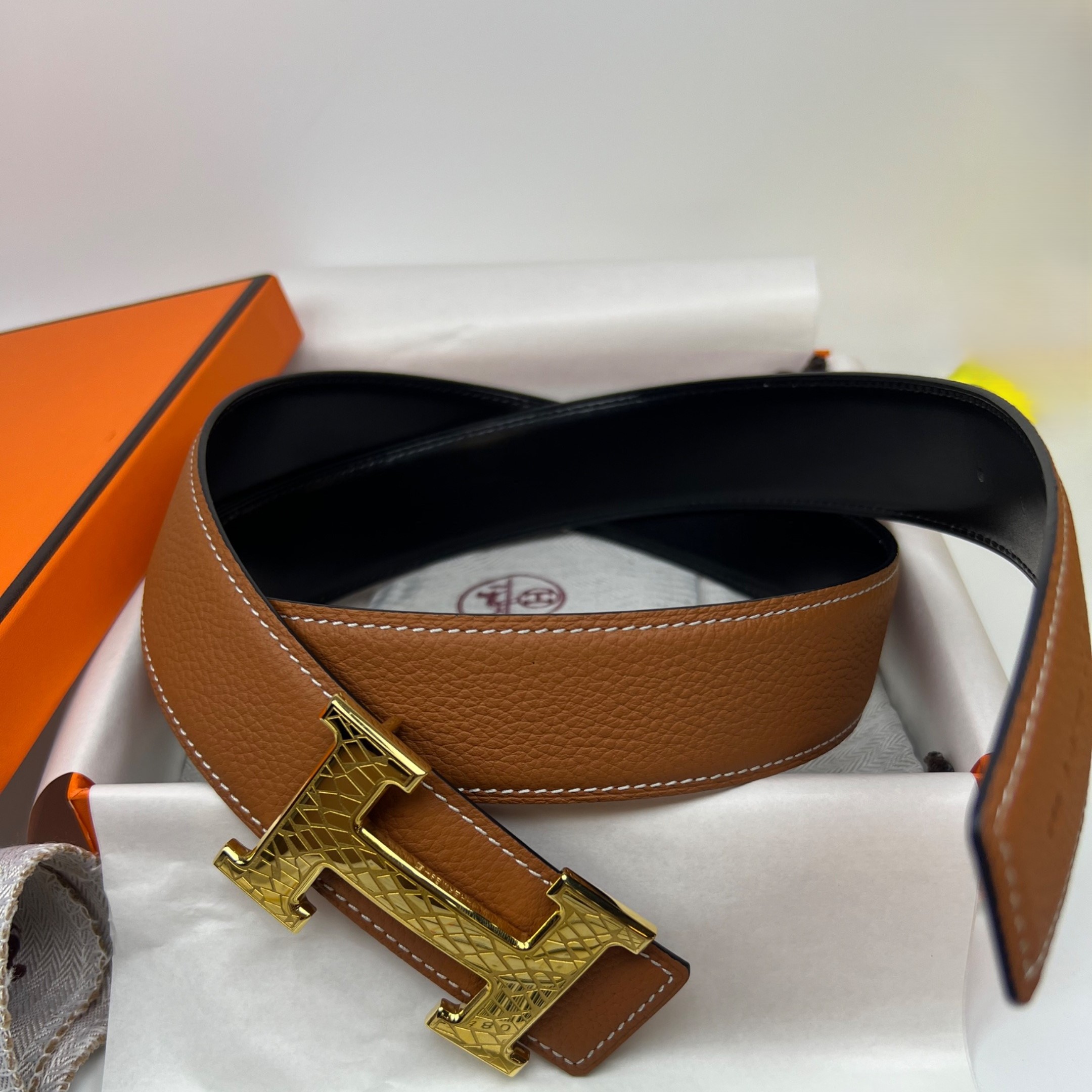 H**me5 Constance Martelee Belt Buckle Reversible Brown For Women, Women Belt