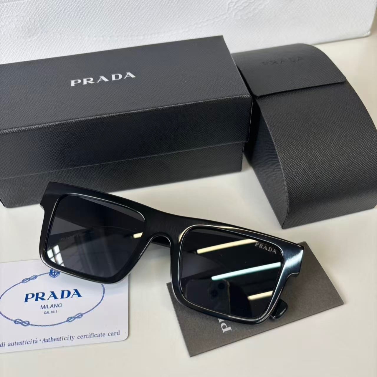 Pra*a Sunglasses Exclusive Black For Women