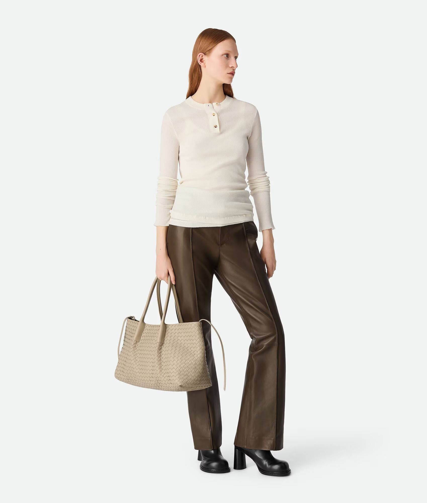 [True-to-ORIGINAL] B0tt*ga Ven*ta Medium Pinacoteca Ecru For Women 43cm/16.9in – 817166V5AG19631
